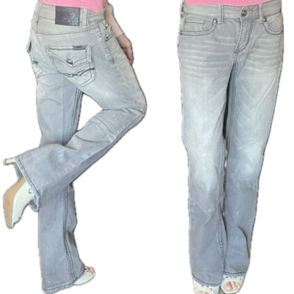Seven  gray distressed jeans size 29 X 34